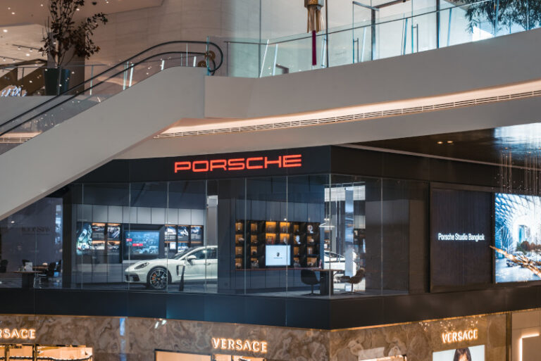 Porsche Studio Bangkok ICONSIAM