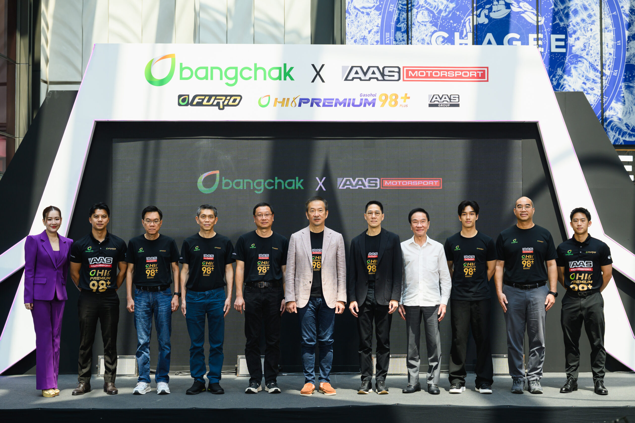เอเอเอส กรุ๊ป ร่วมกับ บางจากฯ มาตรฐาน First Fuel เติมน้ำมันคุณภาพสูงสุด มาตรฐานระดับโลก Bangchak Hi Premium 98+ เป็นน้ำมันถังแรก สำหรับลูกค้าที่ซื้อรถยนต์และจักรยานยนต์ของแบรนด์ในเครือ เอเอเอส กรุ๊ป ได้แก่ Porsche, Bentley และ Harley-Davidson เพื่อสร้างประสบการณ์ครั้งแรกที่ได้ครอบครอง เสริมประสบการณ์ลูกค้าระดับพรีเมียม