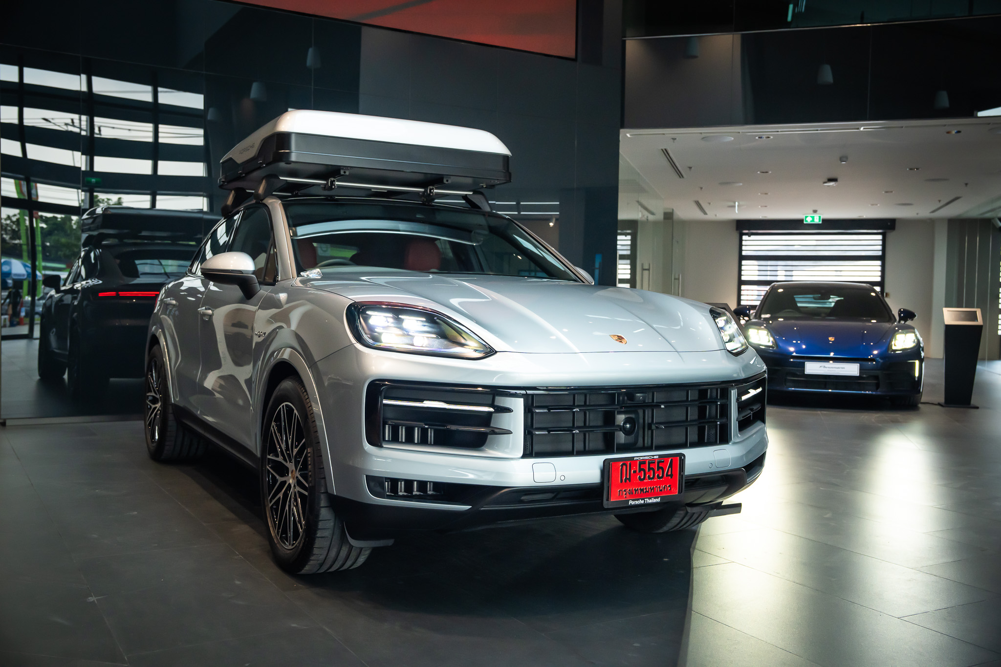 ปอร์เช่ เอเอเอสฯ ชวนค้นพบมิติใหม่ของ Cayenne Electric ในงาน “The Porsche among SUVs” ณ Porsche Centre Kanlapaphruek วันที่ 15–21 ต.ค.